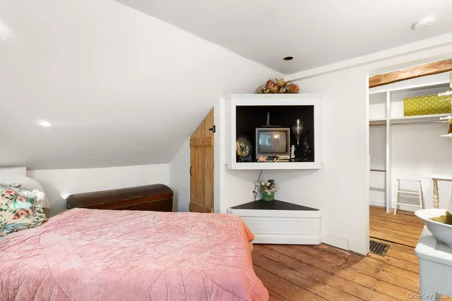 $575,000 | 20 Abbeyfield Lane, Brewster, NY 10509