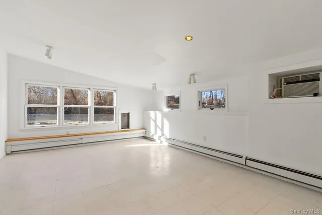 $575,000 | 20 Abbeyfield Lane, Brewster, NY 10509