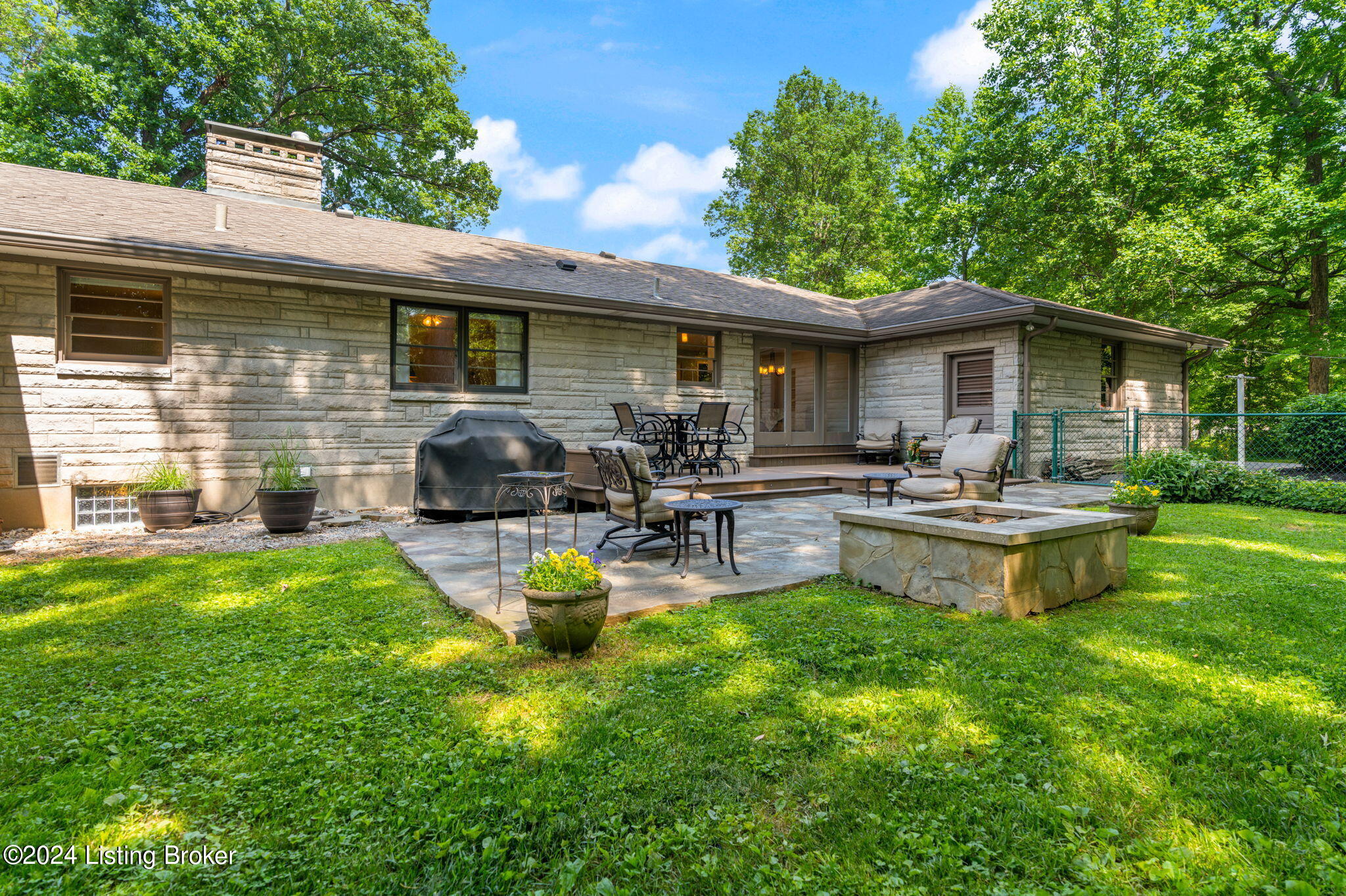2630 Dundee Road Louisville, KY 40205 - Photo 92 of 110 2630 Dundee Rd-17
