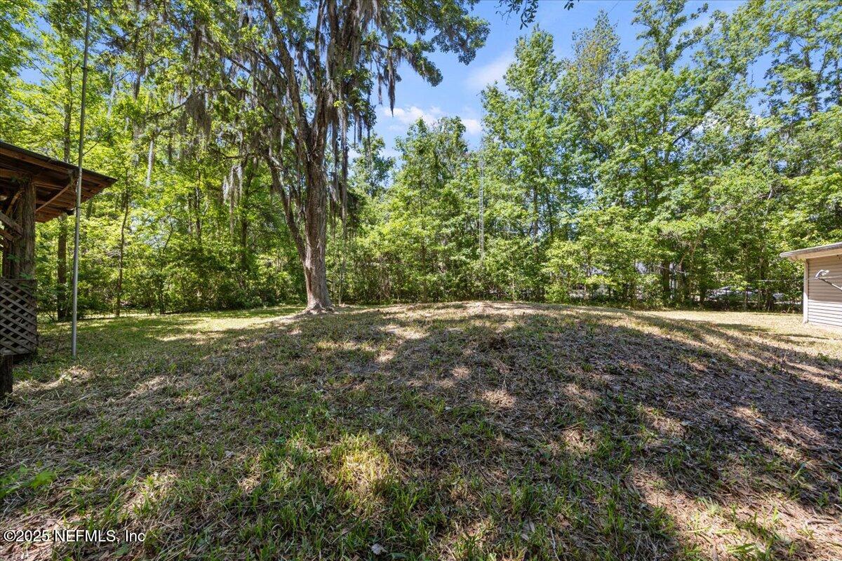 798 Worth Road St. Johns, FL 32259 - Photo 6 of 13 a view of outdoor space and yard