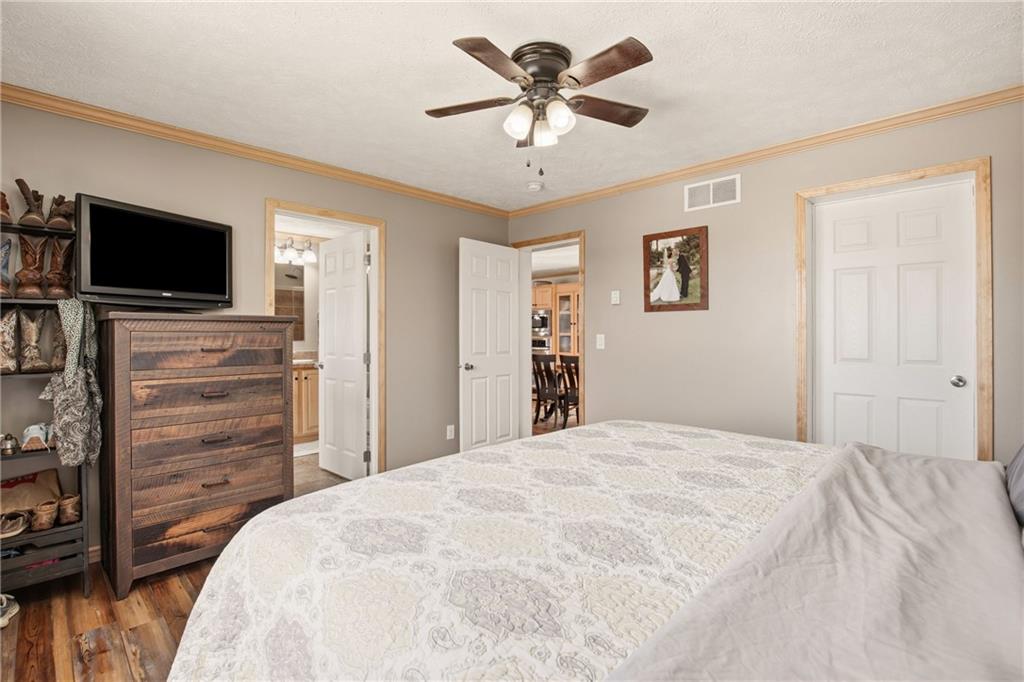 3736 Water Level Road Rockwood, PA 15557 - Photo 14 of 50