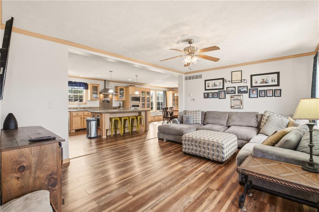 3736 Water Level Road Rockwood, PA 15557 - Photo 2 of 50