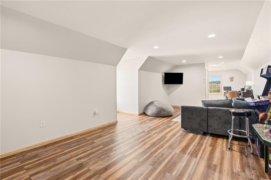 3736 Water Level Road Rockwood, PA 15557 - Photo 27 of 50