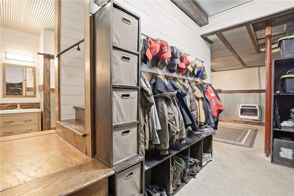 3736 Water Level Road Rockwood, PA 15557 - Photo 38 of 50