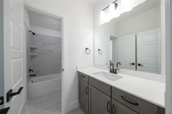 $800,239 | 2719 Triumph Court, Heath, TX 75126