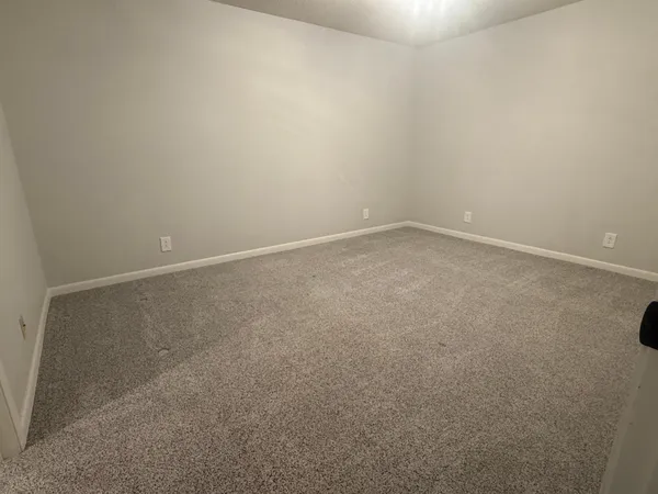 $325,000 | 808 East Oak Street, Redwood Falls, MN 56283