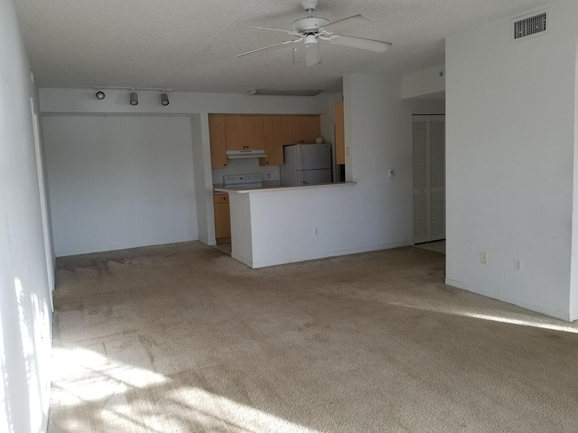 5064 Lantana Road, Unit 6107 Lake Worth, FL 33463 - Photo 9 of 26 a view of a room with a sink