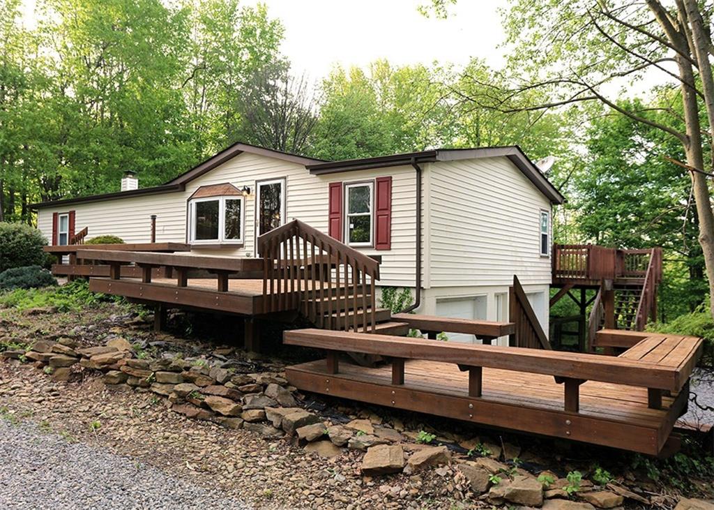 595 Hall Road Beaver, PA 15009 - Photo 15 of 17