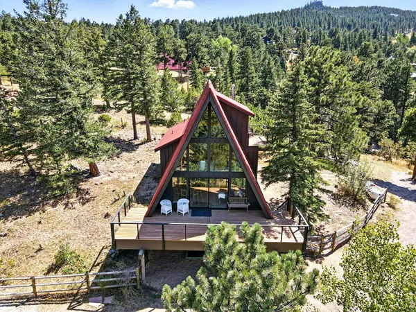 a view of outdoor space yard and deck