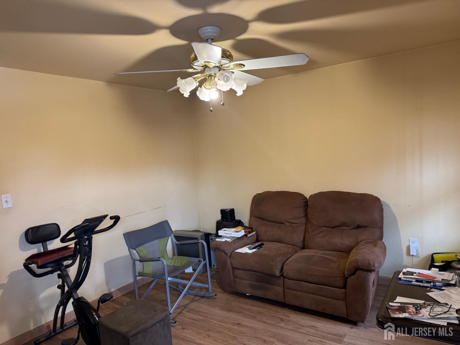 645 State Street Perth Amboy, NJ 08861 - Photo 2 of 13 Gallery Image 2