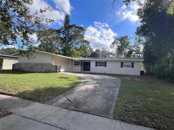 $2,495 | 2730 Prince John Road, Winter Park, FL 32792