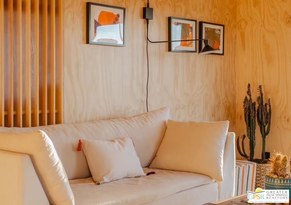 4619 Kickapoo Trail Landers, CA 92285 - Photo 24 of 55 a bedroom with a bed and furniture