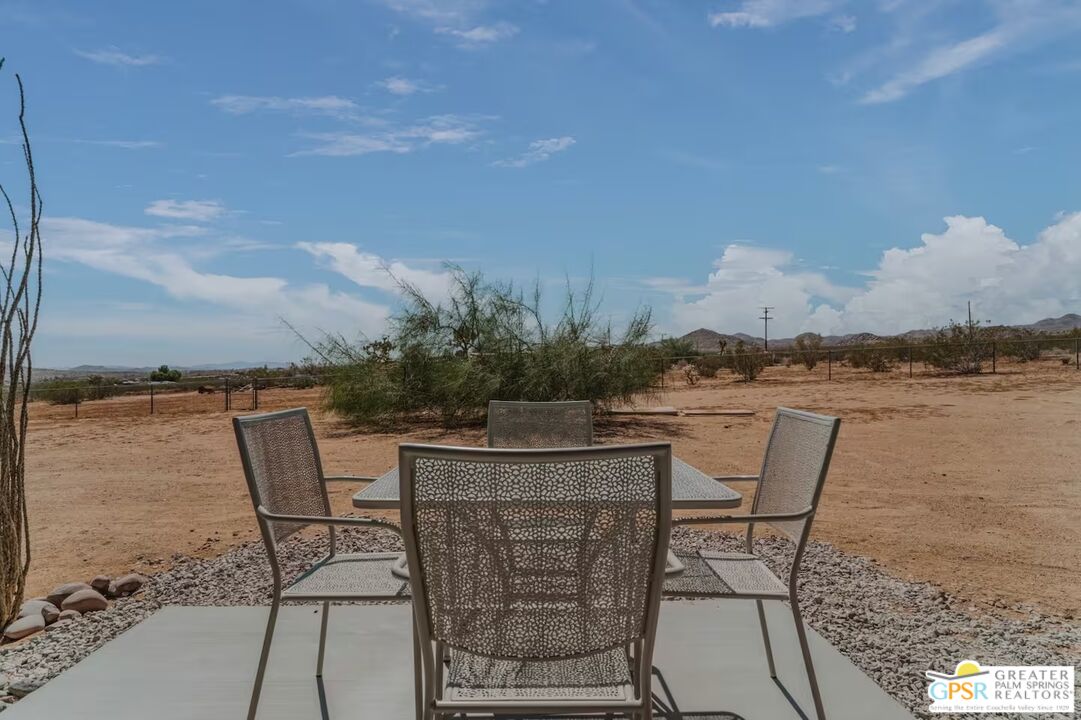 4619 Kickapoo Trail Landers, CA 92285 - Photo 44 of 55