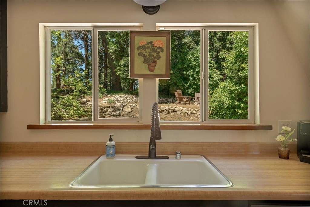 660 Burnt Mill Road Lake Arrowhead, CA 92352 - Photo 32 of 62