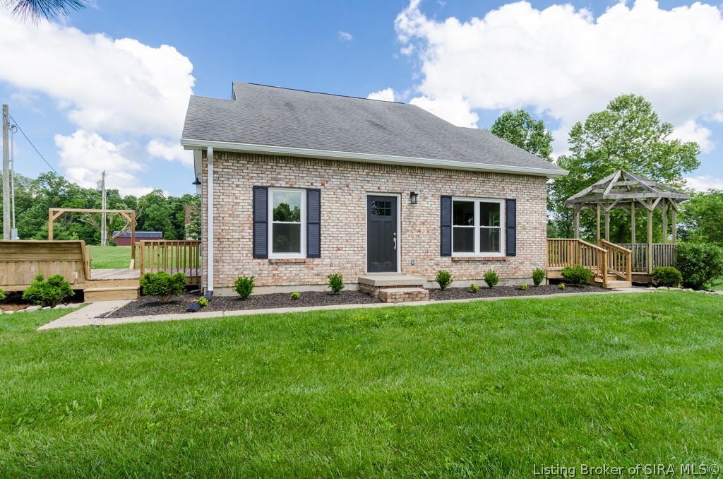 2720 South Wathan Road Pekin, IN 47165 - Photo 32 of 34