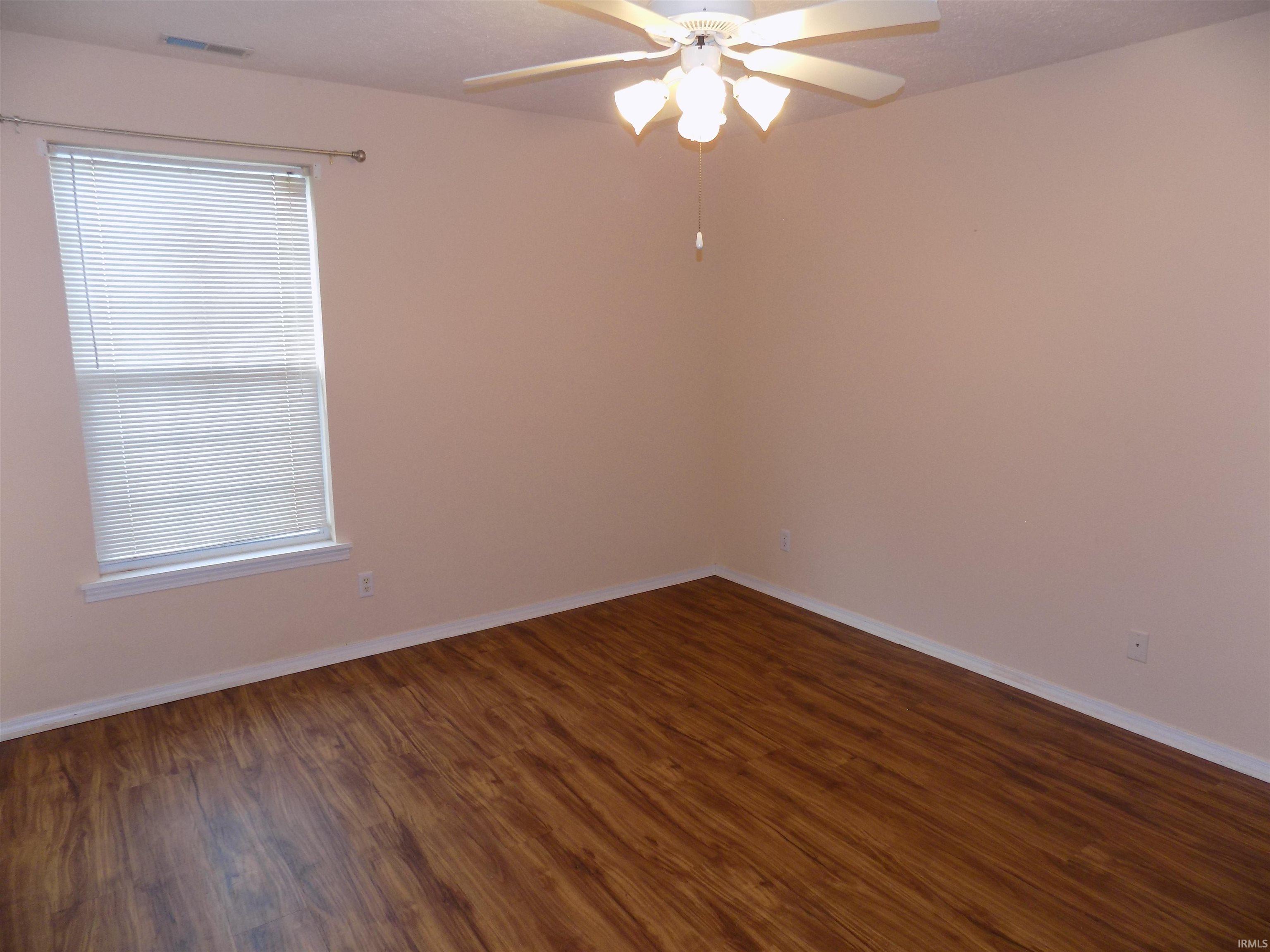3513 North Stockwell Road Evansville, IN 47715 - Photo 12 of 21