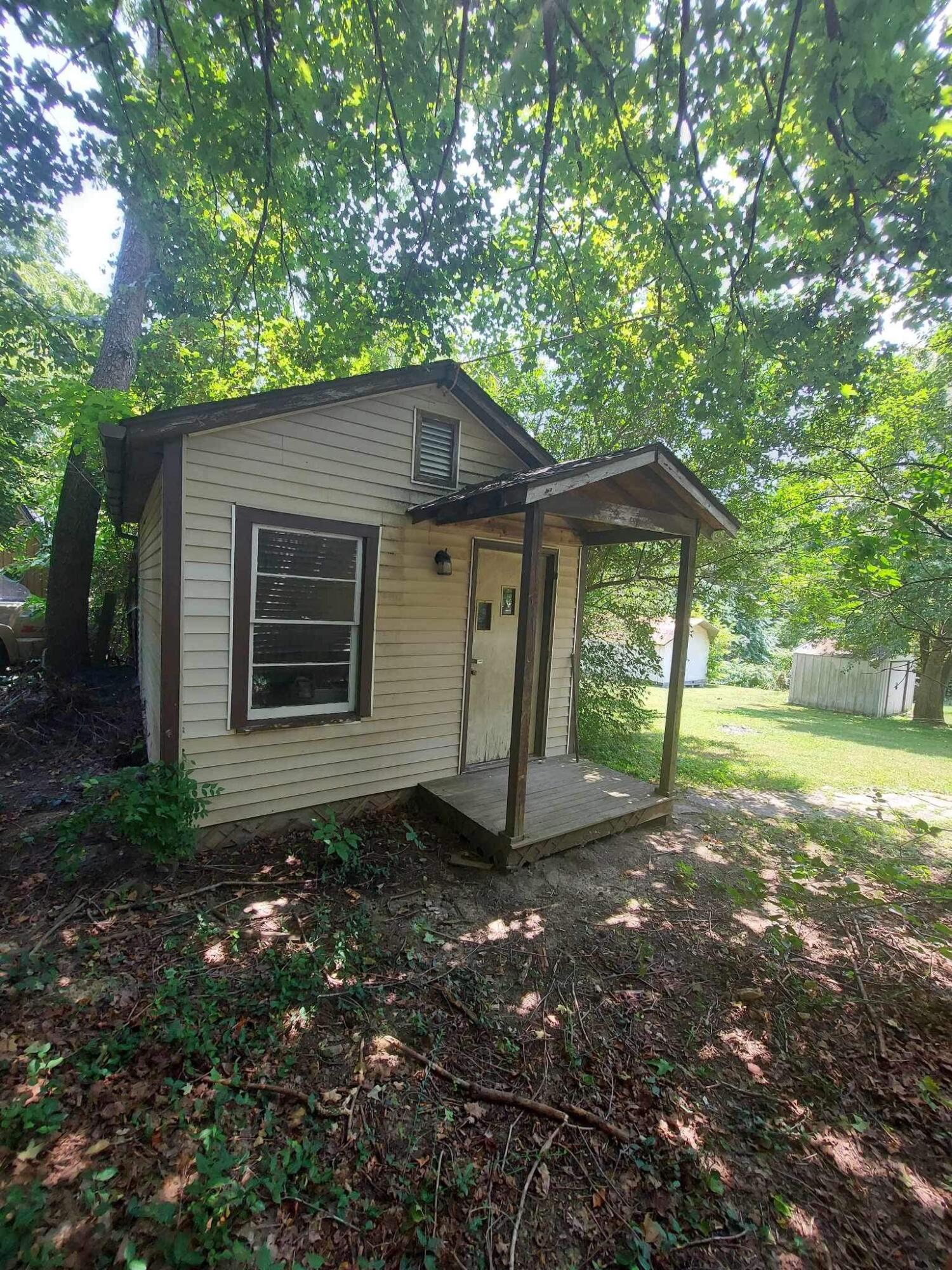 145 East Haiti Road Berea, KY 40403 - Photo 12 of 35 386A58EF-7915-405A-B29E-8C7C8C8DD45E