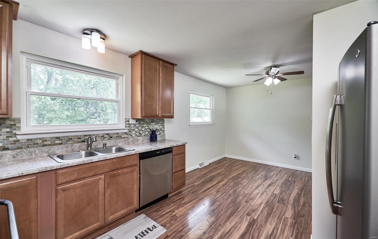 511 Sunset Lane O'Fallon, MO 63366 - Photo 11 of 29