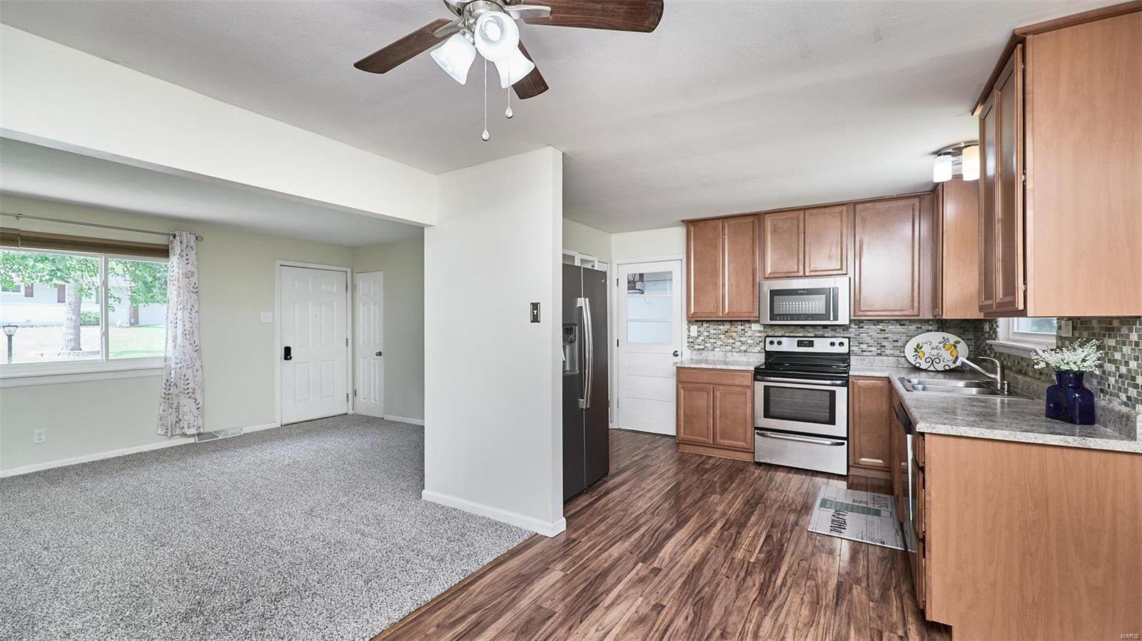 511 Sunset Lane O'Fallon, MO 63366 - Photo 8 of 29