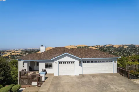 $1,049,000 | 12 North Rancho Court, Pinole, CA 94564