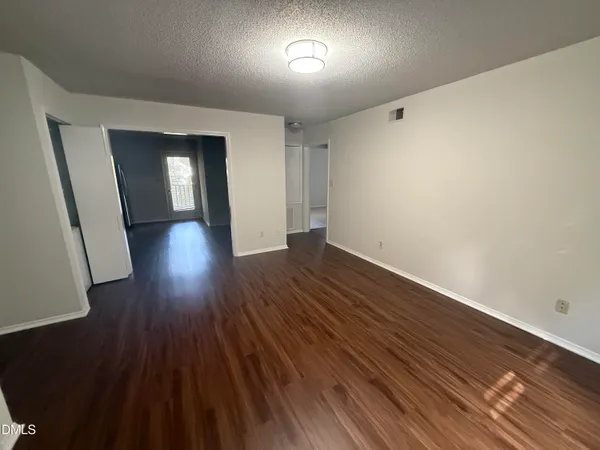 $1,250 | 3021 Medlin Drive, Unit C, Raleigh, NC 27607