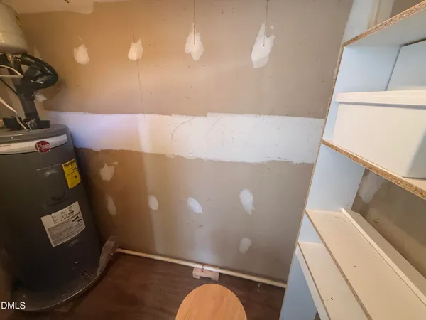 $1,250 | 3021 Medlin Drive, Unit C, Raleigh, NC 27607