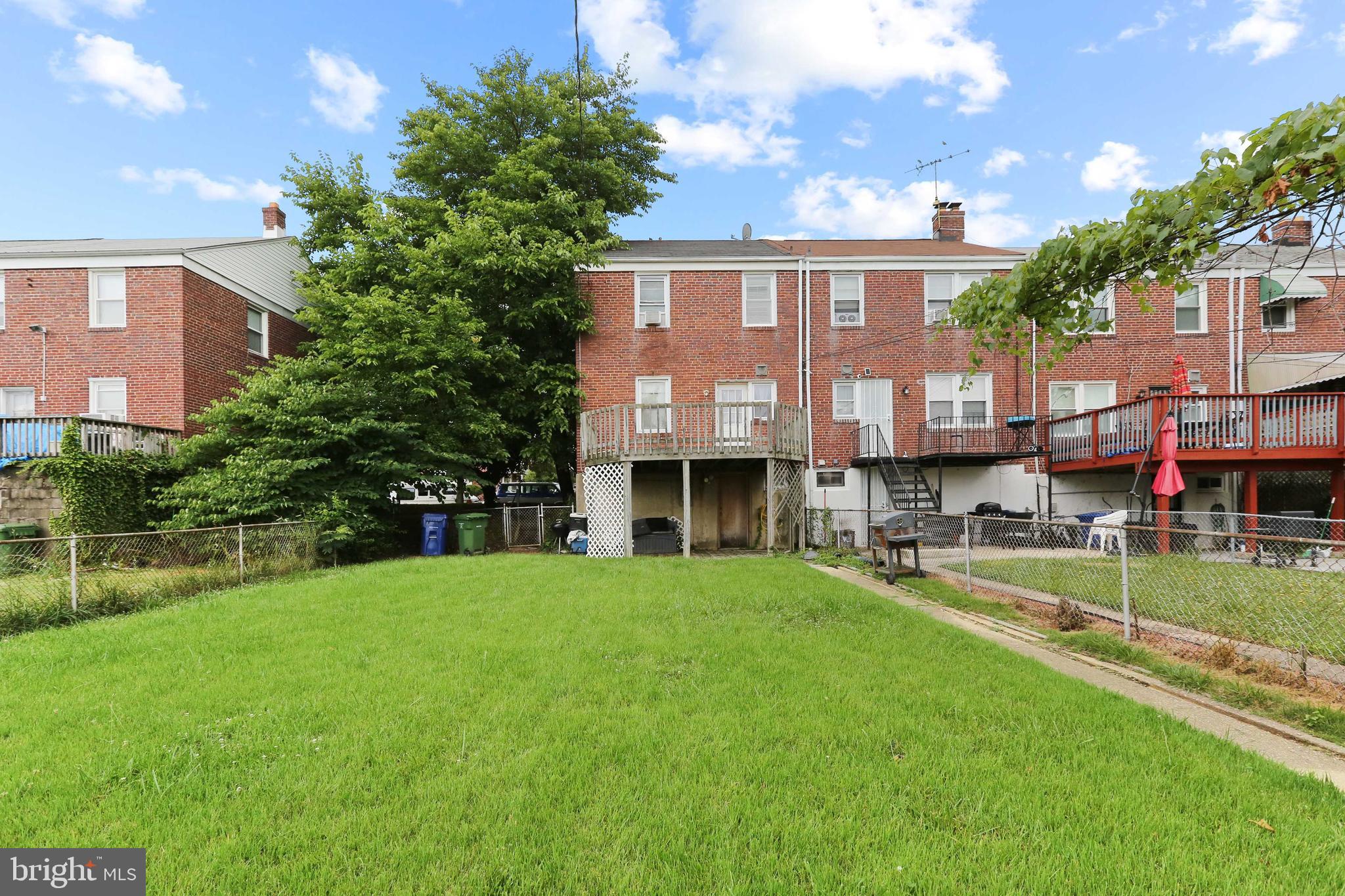 5925 Glenkirk Road Baltimore, MD 21239 - Photo 27 of 29 Rear yard
