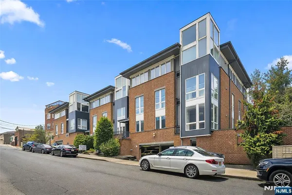 $599,000 | 255 Laird Avenue, Unit 1, Cliffside Park, NJ 07010