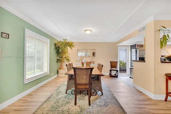 $4,000 | 1610 West Sandpiper Circle, Pembroke Pines, FL 33026