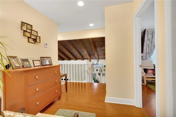 $4,000 | 1610 West Sandpiper Circle, Pembroke Pines, FL 33026
