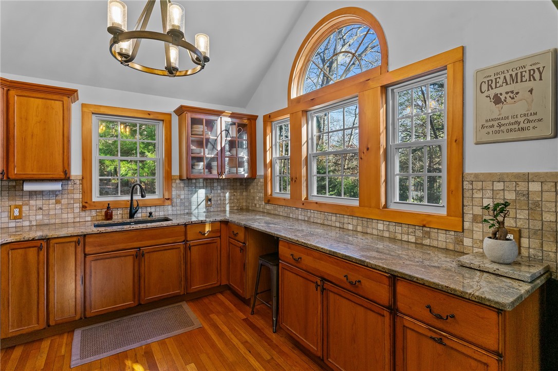 185 Stillwater Road Smithfield, RI 02917 - Photo 19 of 47