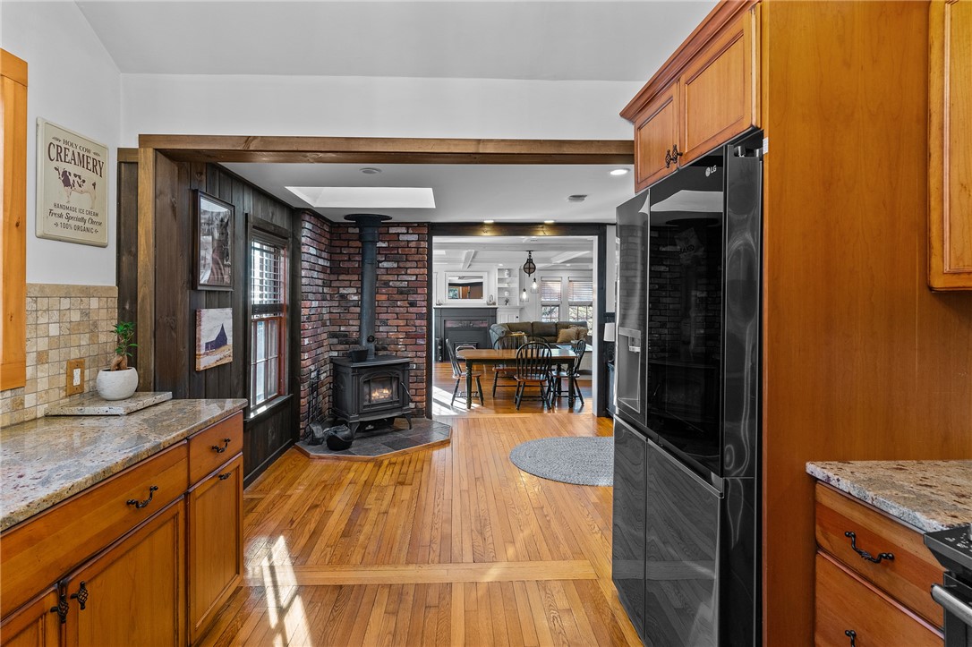185 Stillwater Road Smithfield, RI 02917 - Photo 20 of 47