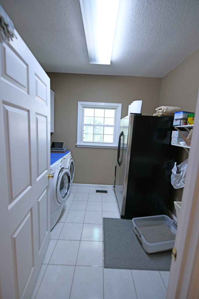 623 Fairway Lakes Road Greenwood, SC 29649 - Photo 15 of 40 Gallery Image 15