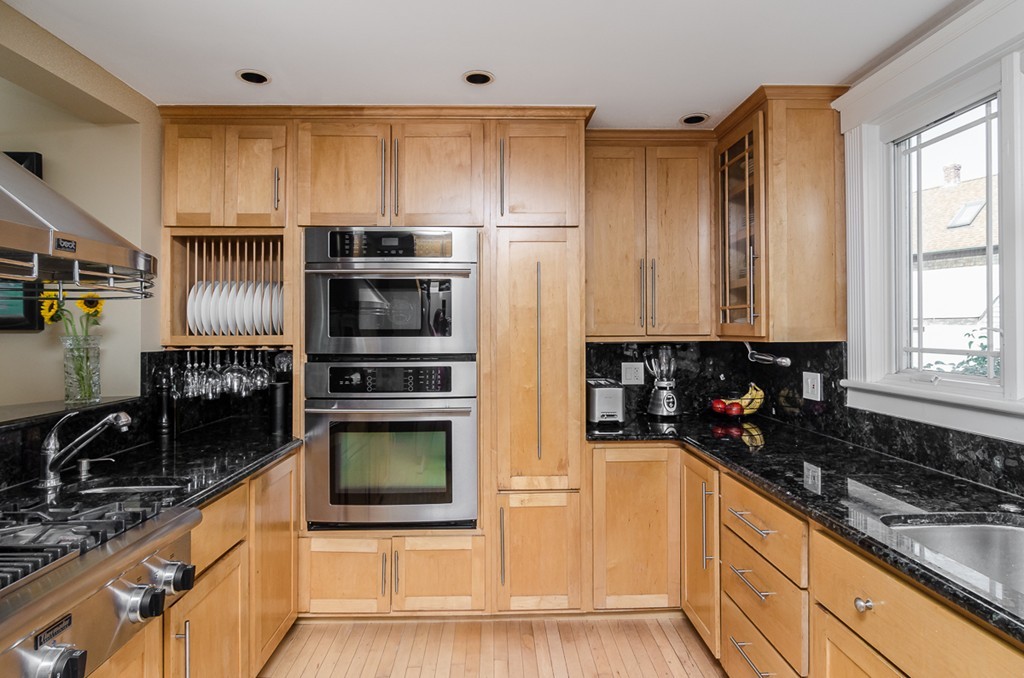 10 Main Street Hull, MA 02045 - Photo 11 of 30 Gallery Image 11