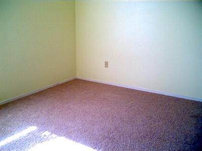 1192 Thompson Avenue Reedley, CA 93654 - Photo 9 of 10 Gallery Image 9