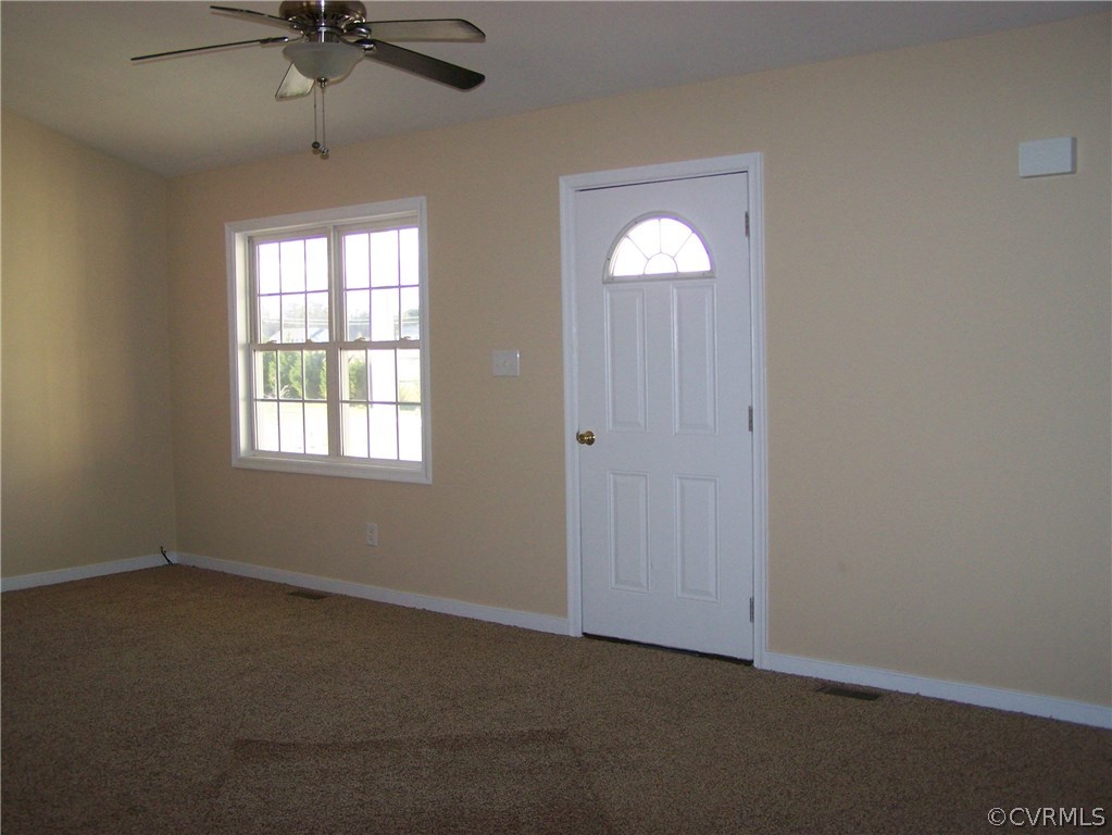 22538 Cabin Point Road Disputanta, VA 23842 - Photo 8 of 18 Great Room