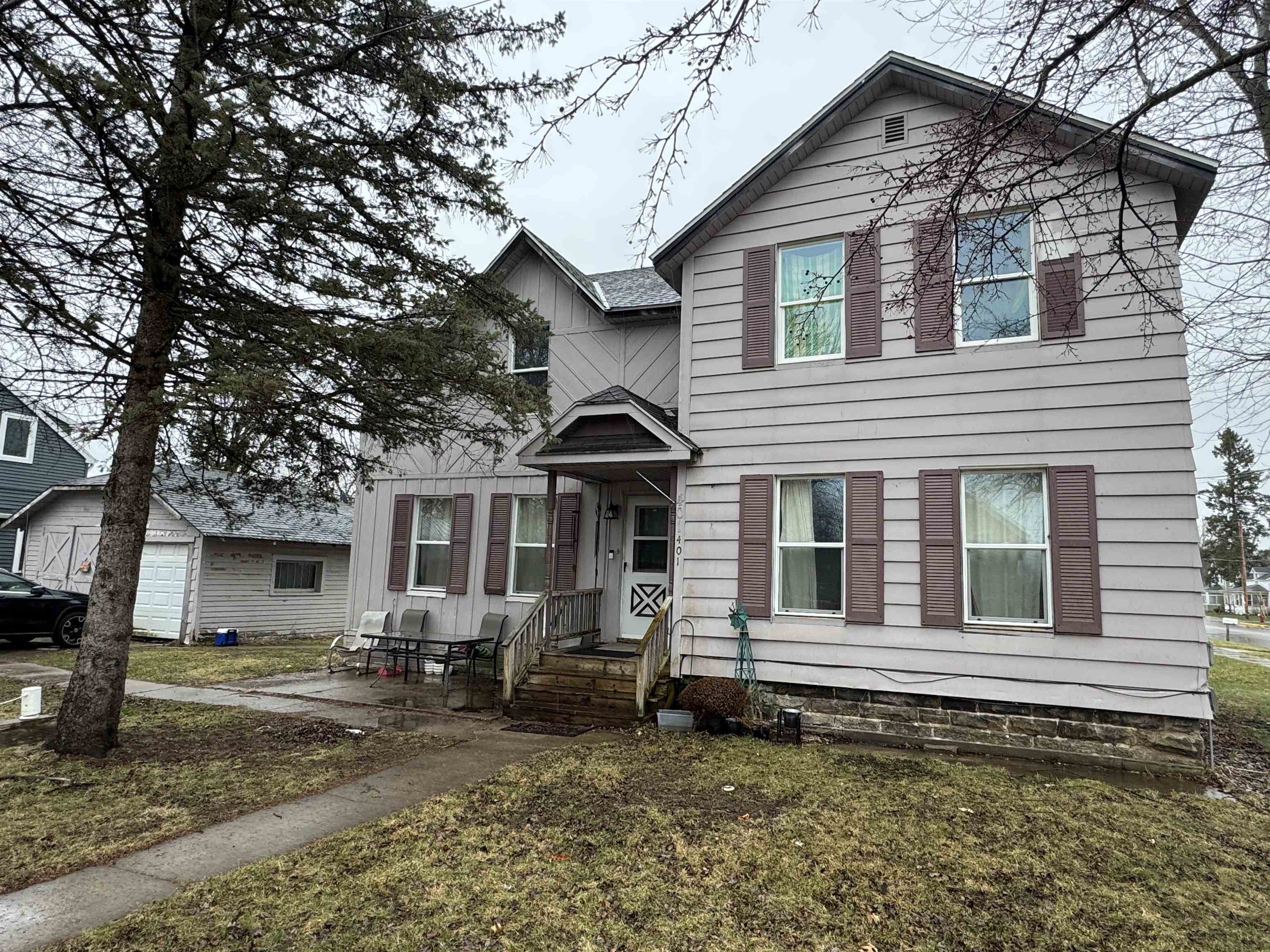 401 East Montgomery Street Sparta, WI 54656 - Photo 17 of 21