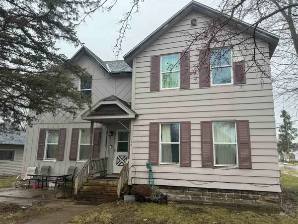 $195,000 | 401 East Montgomery Street, Sparta, WI 54656