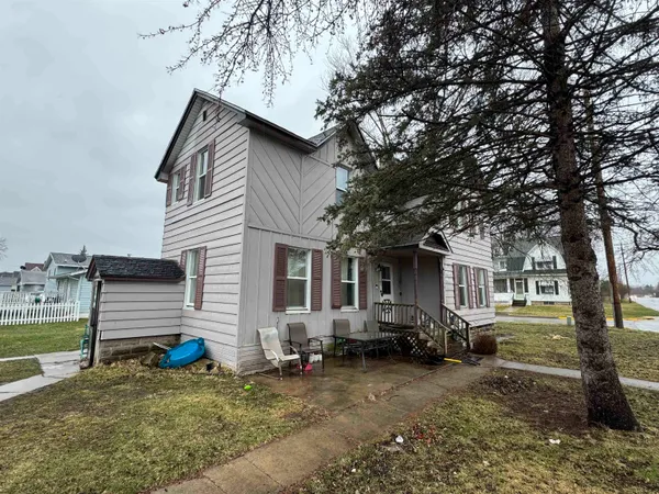 $195,000 | 401 East Montgomery Street, Sparta, WI 54656