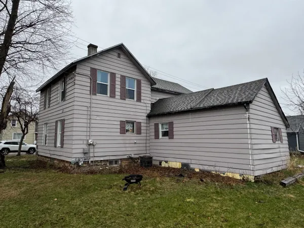 $195,000 | 401 East Montgomery Street, Sparta, WI 54656