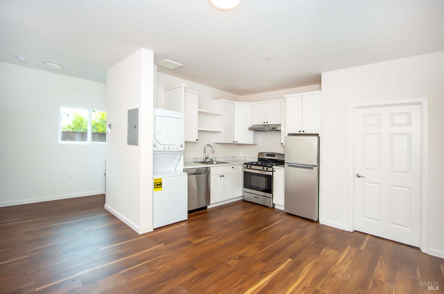 1380 Lincoln Avenue San Rafael, CA 94901 - Photo 7 of 44