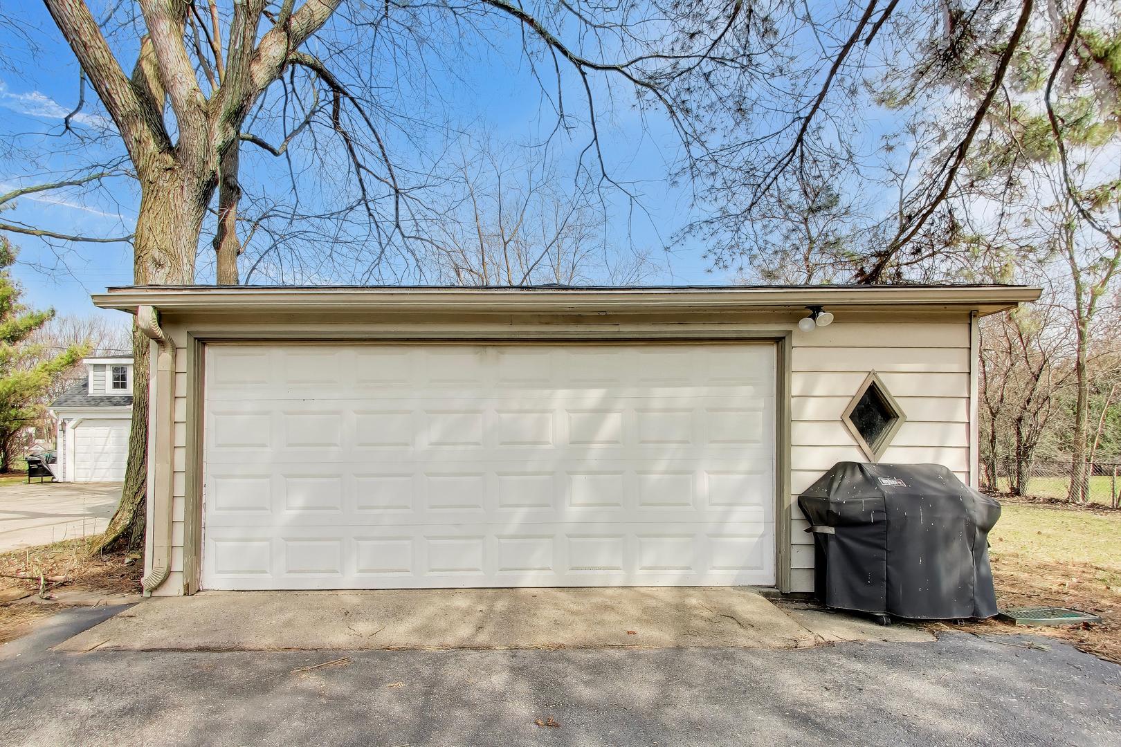 283 Bartram Road Riverside, IL 60546 - Photo 42 of 43