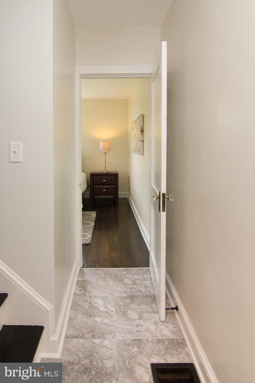 3216 Mt Carmel Road Upperco, MD 21155 - Photo 11 of 29 Hall to first floor master