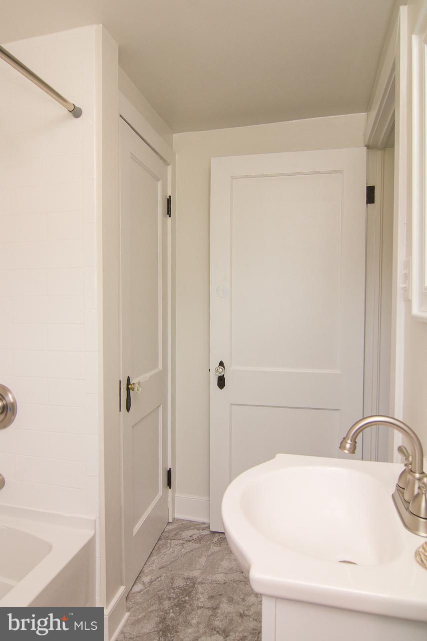 3216 Mt Carmel Road Upperco, MD 21155 - Photo 18 of 29 Upstairs full bath