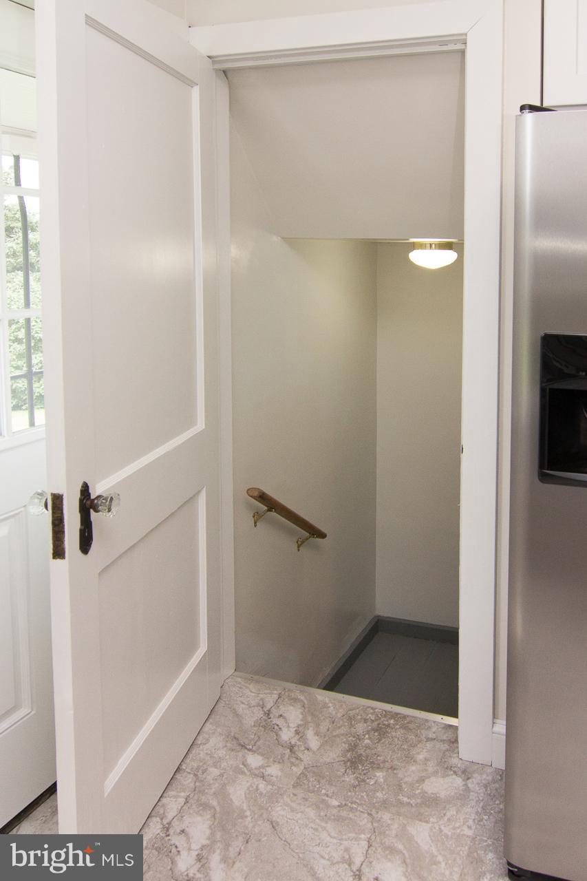 3216 Mt Carmel Road Upperco, MD 21155 - Photo 21 of 29 Stairs to basement from kitchen
