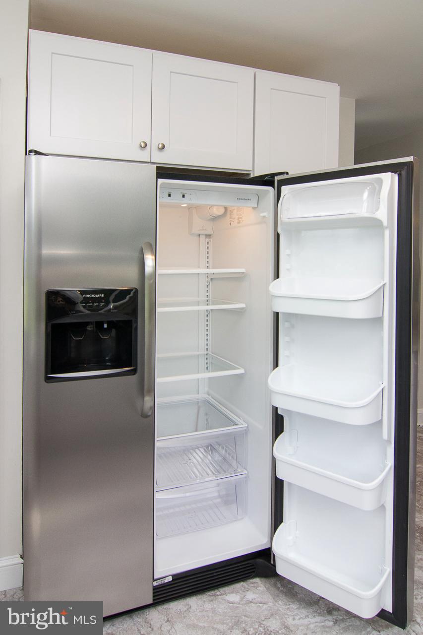 3216 Mt Carmel Road Upperco, MD 21155 - Photo 8 of 29 Refrigerator