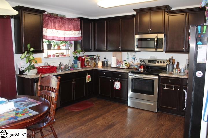 317 Millridge Road Piedmont, SC 29673 - Photo 5 of 36 Gallery Image 5