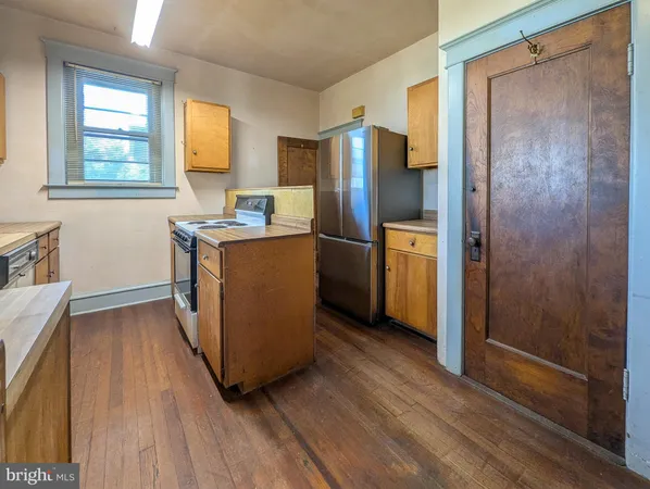 $430,000 | 349 East Main Street, Lansdale, PA 19446
