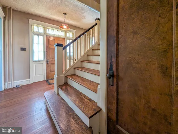 $430,000 | 349 East Main Street, Lansdale, PA 19446