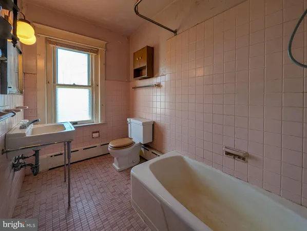 $430,000 | 349 East Main Street, Lansdale, PA 19446